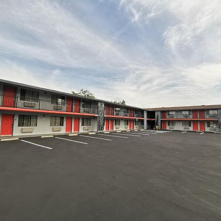 Journey Inn 우드랜드 외부 사진